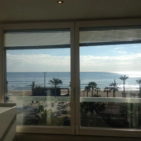 1 Linea Playa San Juan 公寓