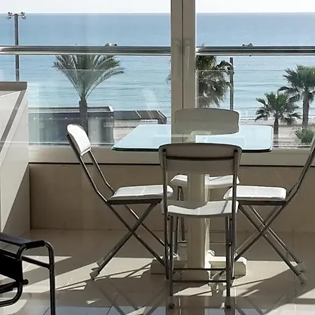 1 Linea Playa San Juan * Аликанте