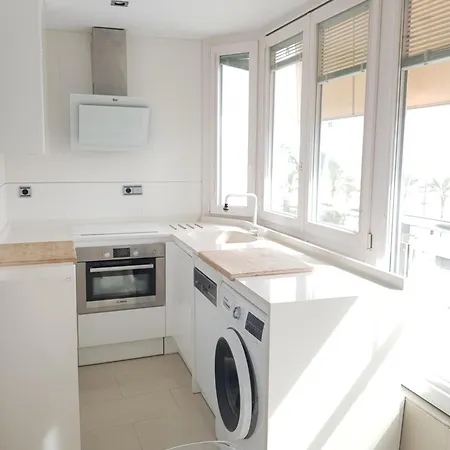 1 Linea Playa San Juan * Аликанте